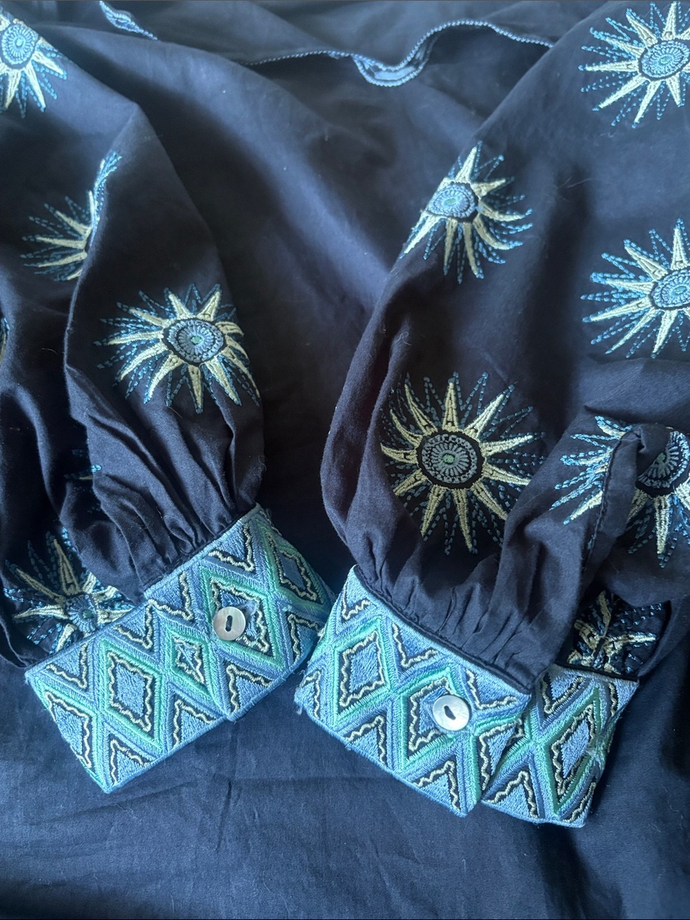 Emporio Sirenuse Positano Hand Embroidered Celestial Sun Balloon Sleeve Top 40 - Picture 11 of 11